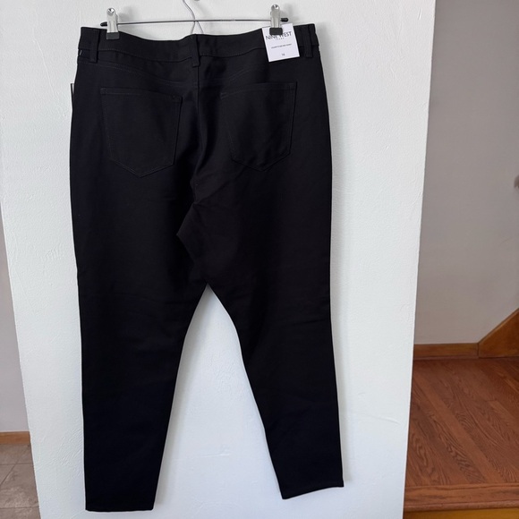 NWT Nine West womans black Cigarette Mid Rise Skinny pant Size 14 - Picture 4 of 5